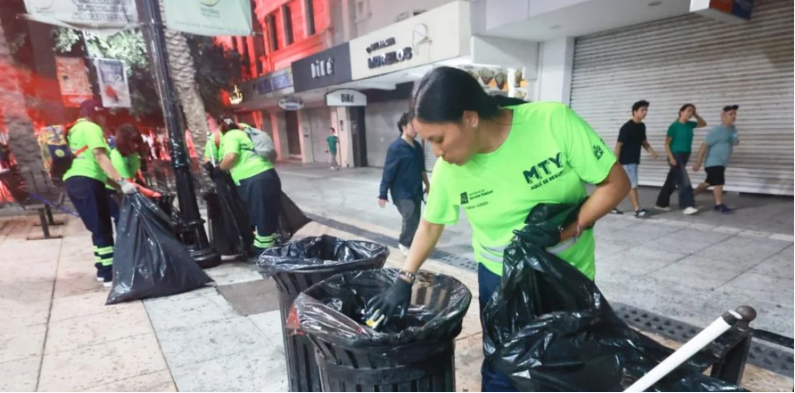 Monterrey recolecta 12 toneladas de basura tras festejos por triunfo de México